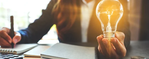 devis-d-electricite-pour-les-professionnels-les-avantages-de-passer-par-un-courtier-en-energie